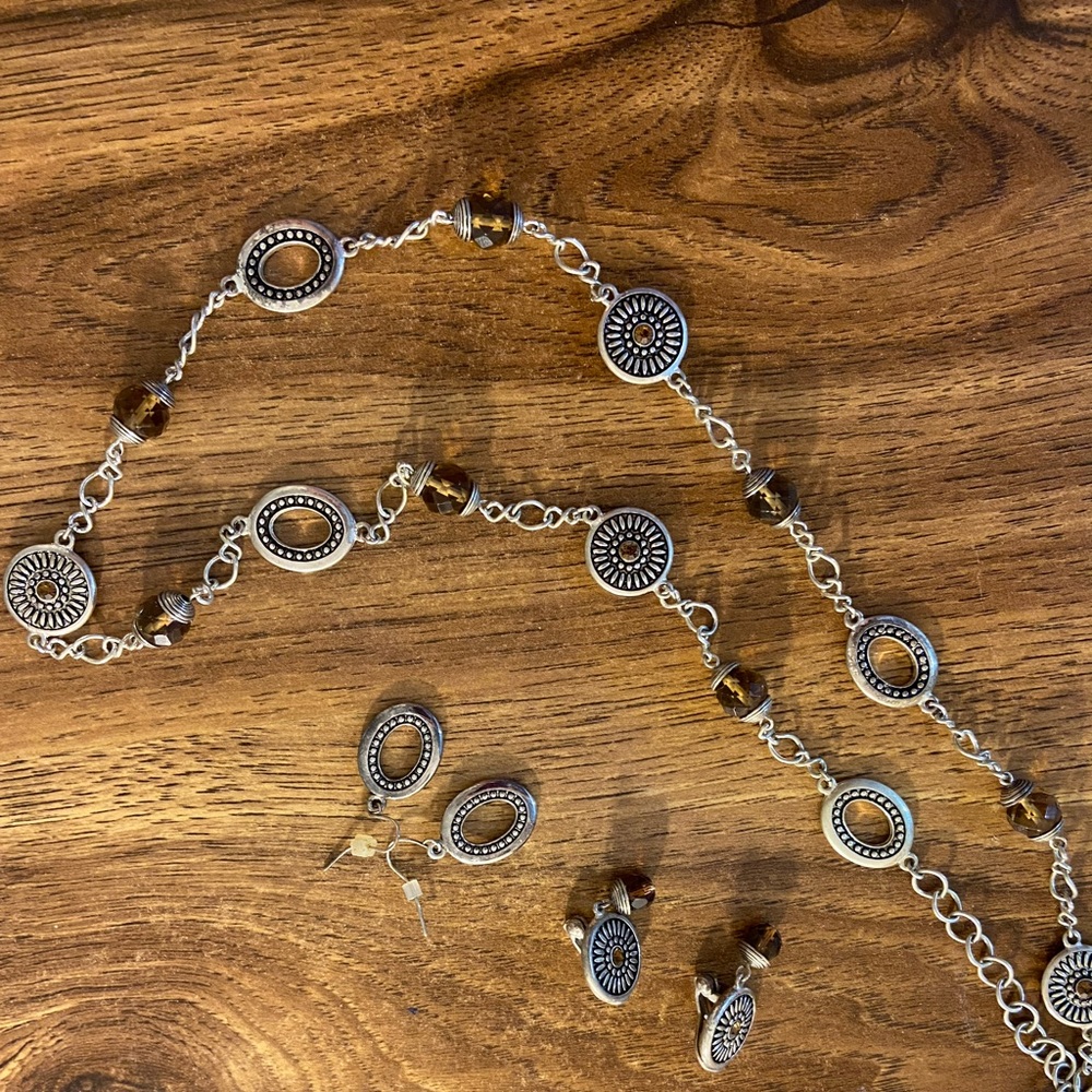 Premier Designs A Cut Above Necklace & Earrings